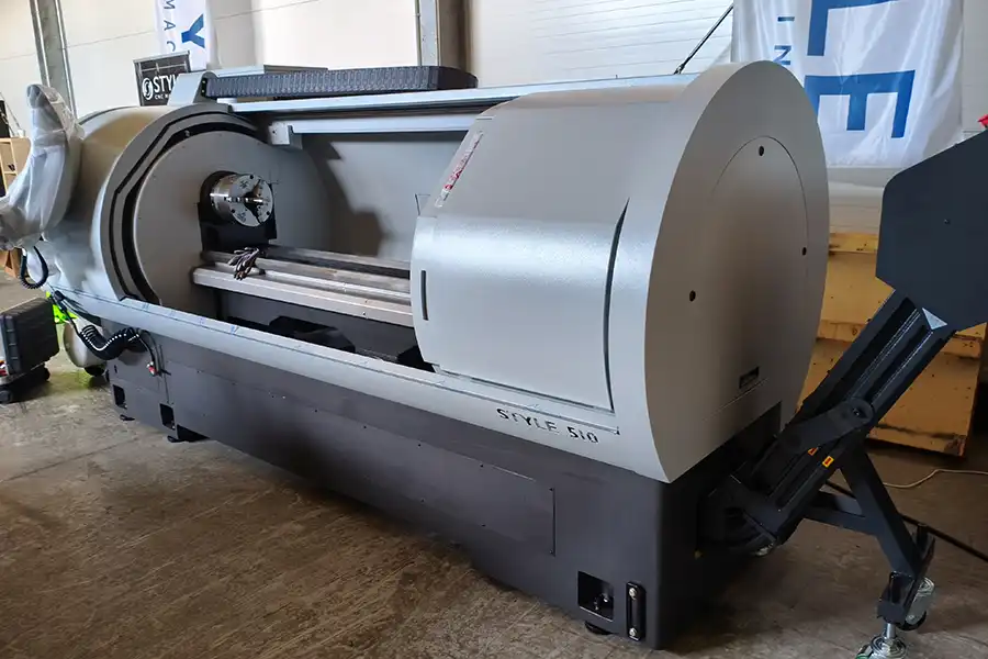 STYLE 510 (1350) - Showroom machine